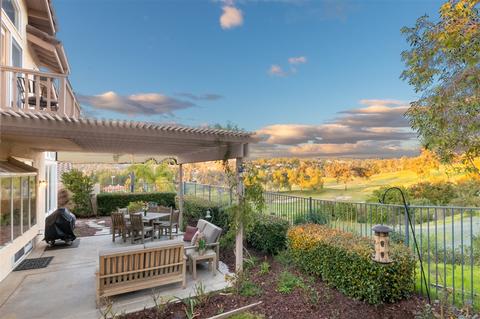 3672 Camino Bajada, Escondido, CA 92025 photo 1