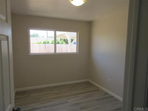 323 Hemlock Ave, Escondido, CA 92026 photo 12