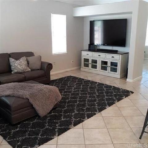 326 Quail Run Dr, El Centro, CA 92243 photo 4