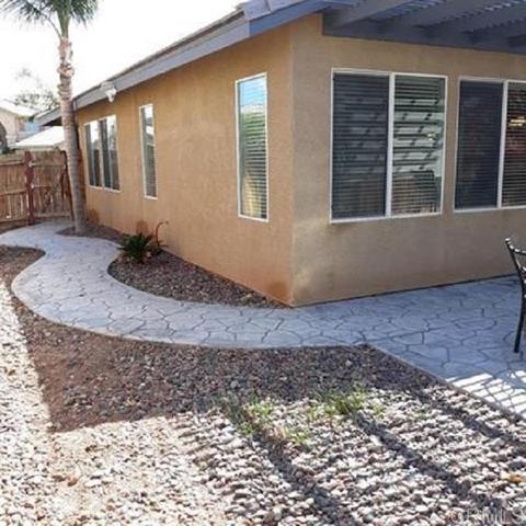 326 Quail Run Dr, El Centro, CA 92243 photo 12
