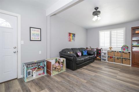 1012 Iris Ave, Imperial Beach, CA 91932 photo 11