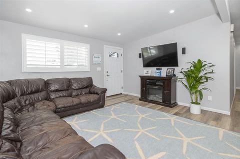 1012 Iris Ave, Imperial Beach, CA 91932 photo 8