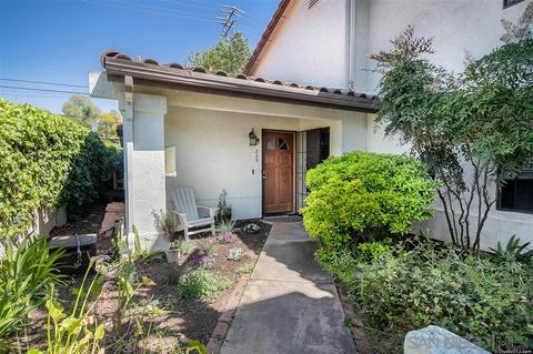 2425 Cranston Dr #220, Escondido, CA 92025 photo 2