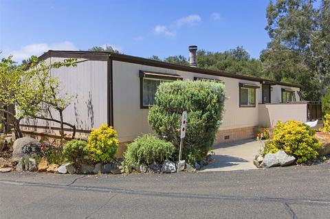 4747 Oak Crest Rd #80, Fallbrook, CA 92028 photo 2