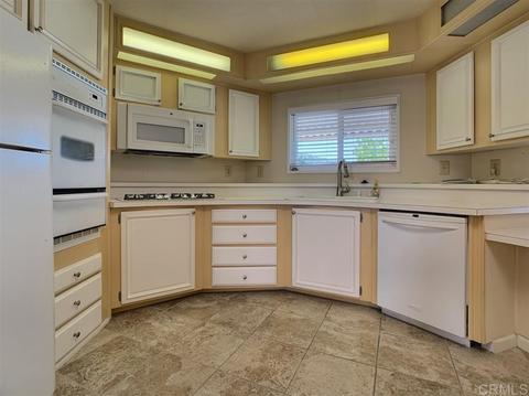 7467 Mission Gorge Rd #200, Santee, CA 92071 photo 2