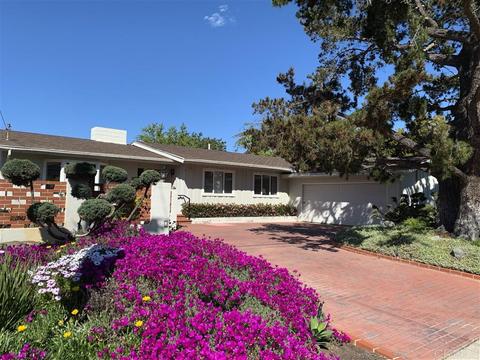 8686 Dunaway Dr, La Jolla, CA 92037 photo 1