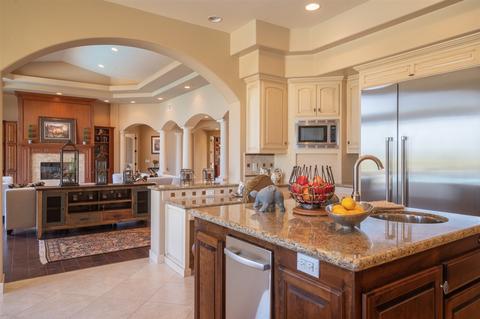 28 Country Glen Rd, Fallbrook, CA 92028 photo 9