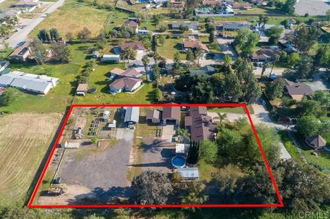 918 Bricklane Rd, Ramona, CA 92065 photo 2