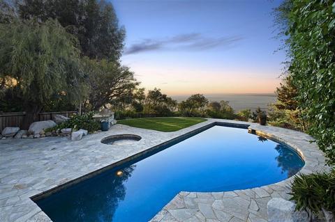 7510 Hillside Dr, La Jolla, CA 92037 photo 23