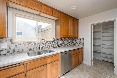 7815 Highgate Ln, La Mesa, CA 91942 photo 5
