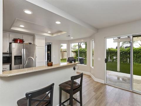2121 Ramada Dr, Oceanside, CA 92056 photo 8