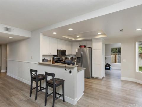 2121 Ramada Dr, Oceanside, CA 92056 photo 7