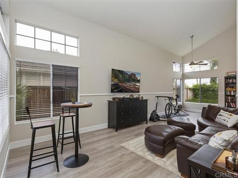 2121 Ramada Dr, Oceanside, CA 92056 photo 4