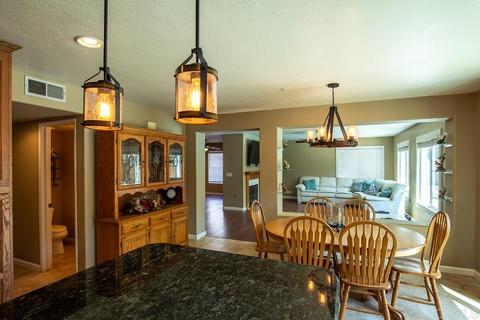 13135 Currant Ct, Lakeside, CA 92040 photo 5