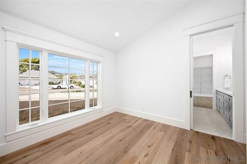 1645 Copa De Oro, La Jolla, CA 92037 photo 15