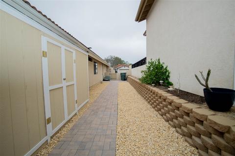 1097 Red Maple Dr, Chula Vista, CA 91910 photo 19