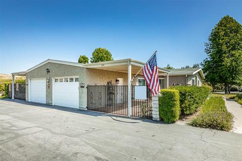 3691 Brandywine St, Oceanside, CA 92057 photo 2