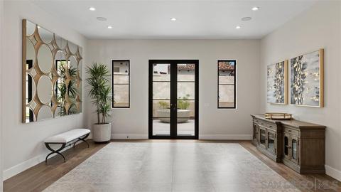 1631 Marisma Way, La Jolla, CA 92037 photo 5