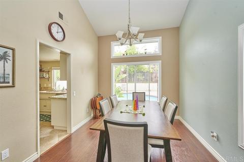 3586 Hatfield Cir, Oceanside, CA 92056 photo 5