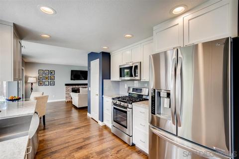 3349 Tournament Dr, Oceanside, CA 92056 photo 8