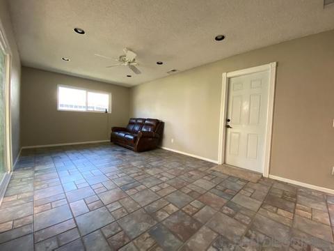 3253 Camarillo Ave, Oceanside, CA 92056 photo 4