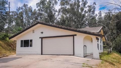 11612 Johnson Lake Rd, Lakeside, CA 92040 photo 2
