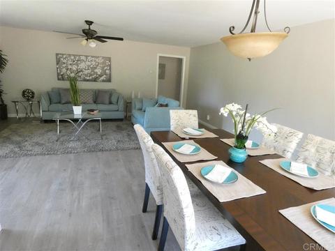 665 Sunset Dr, Vista, CA 92081 photo 3