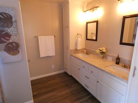 665 Sunset Dr, Vista, CA 92081 photo 10