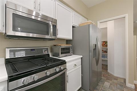 689 Sweet Pea Pl, Encinitas, CA 92024 photo 7