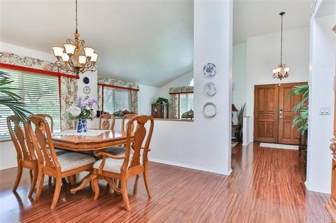 673 Crescent Dr, Chula Vista, CA 91911 photo 3