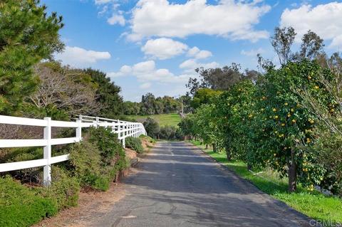 1788 Avenida De Nog, Fallbrook, CA 92028 photo 2