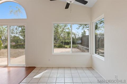 1923 Tecate Gln, Escondido, CA 92029 photo 15