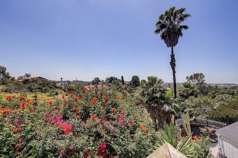 1604 Kings Way, Vista, CA 92084 photo 20