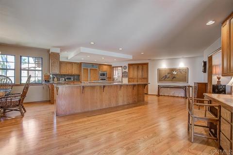 1604 Kings Way, Vista, CA 92084 photo 7