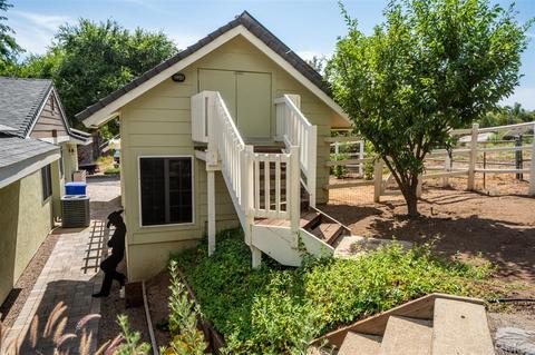 2438 Duraznitos Rd, Ramona, CA 92065 photo 5