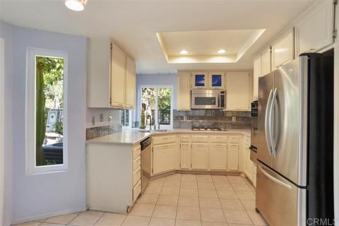 1872 Avenida Segovia, Oceanside, CA 92056 photo 2