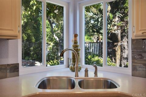 1872 Avenida Segovia, Oceanside, CA 92056 photo 3