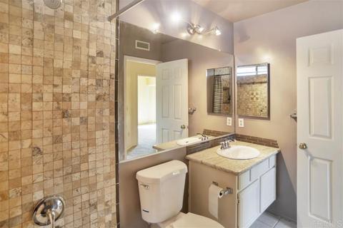 1872 Avenida Segovia, Oceanside, CA 92056 photo 17