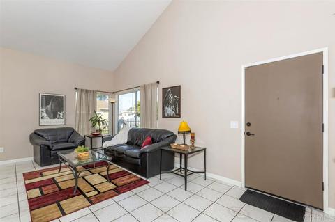 4588 Avery St, Oceanside, CA 92057 photo 4