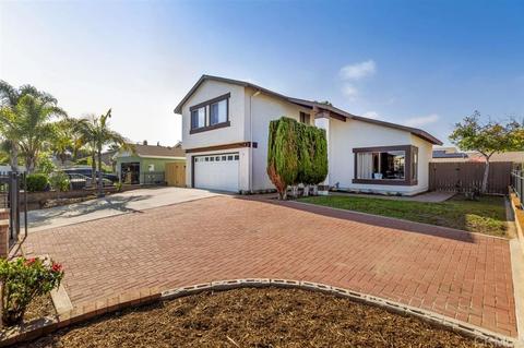 4588 Avery St, Oceanside, CA 92057 photo 2