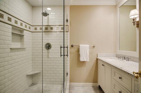 5526 Moonlight Ln, La Jolla, CA 92037 photo 16