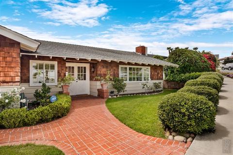 5526 Moonlight Ln, La Jolla, CA 92037 photo 2