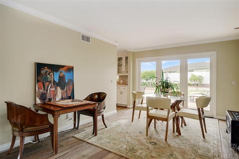 5526 Moonlight Ln, La Jolla, CA 92037 photo 7