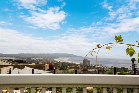 5526 Moonlight Ln, La Jolla, CA 92037 photo 25