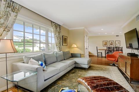 5526 Moonlight Ln, La Jolla, CA 92037 photo 6