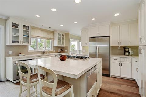 5526 Moonlight Ln, La Jolla, CA 92037 photo 13