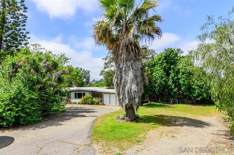 2288 Foothill Dr, Vista, CA 92084 photo 3