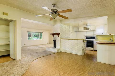 2288 Foothill Dr, Vista, CA 92084 photo 12
