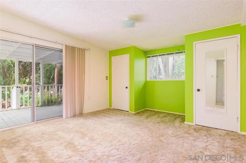 2288 Foothill Dr, Vista, CA 92084 photo 17