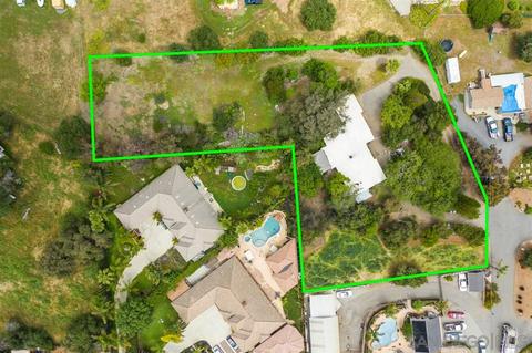 2288 Foothill Dr, Vista, CA 92084 photo 24